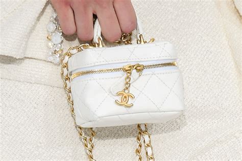 small chanel vanity bag|chanel vanity bag 2020.